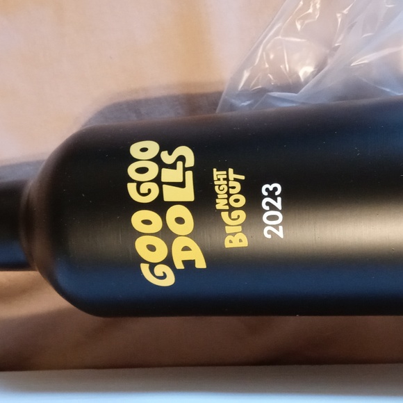 Goo Goo Dolls VIP Tour merch Stainless - Picture 2 of 4